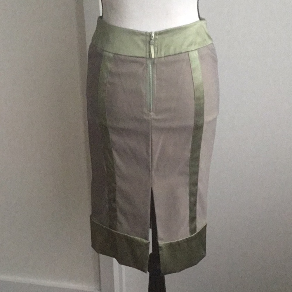 Skirt - Picture 4 of 4